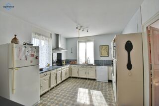  Maison � vendre 7 pi�ces 219 m�