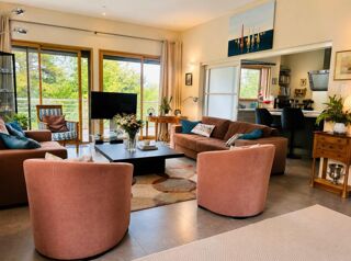  Villa à vendre 6 pièces 225 m²
