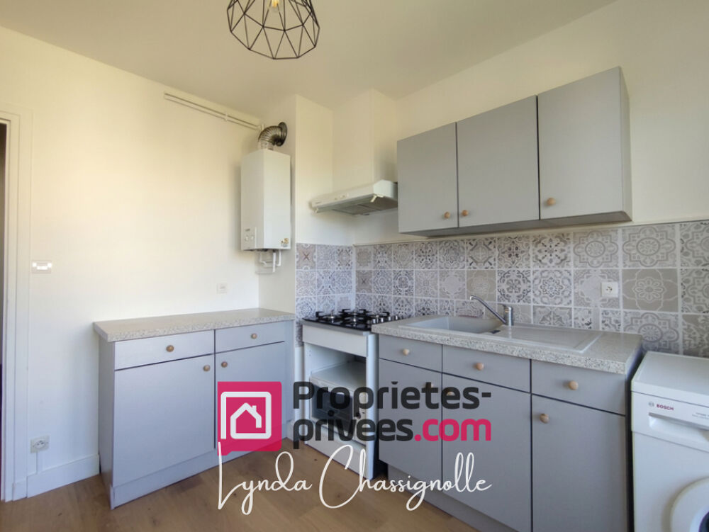 Appartement T4 à Riorges - 71m2 - vue dégagée - entièrement rénové