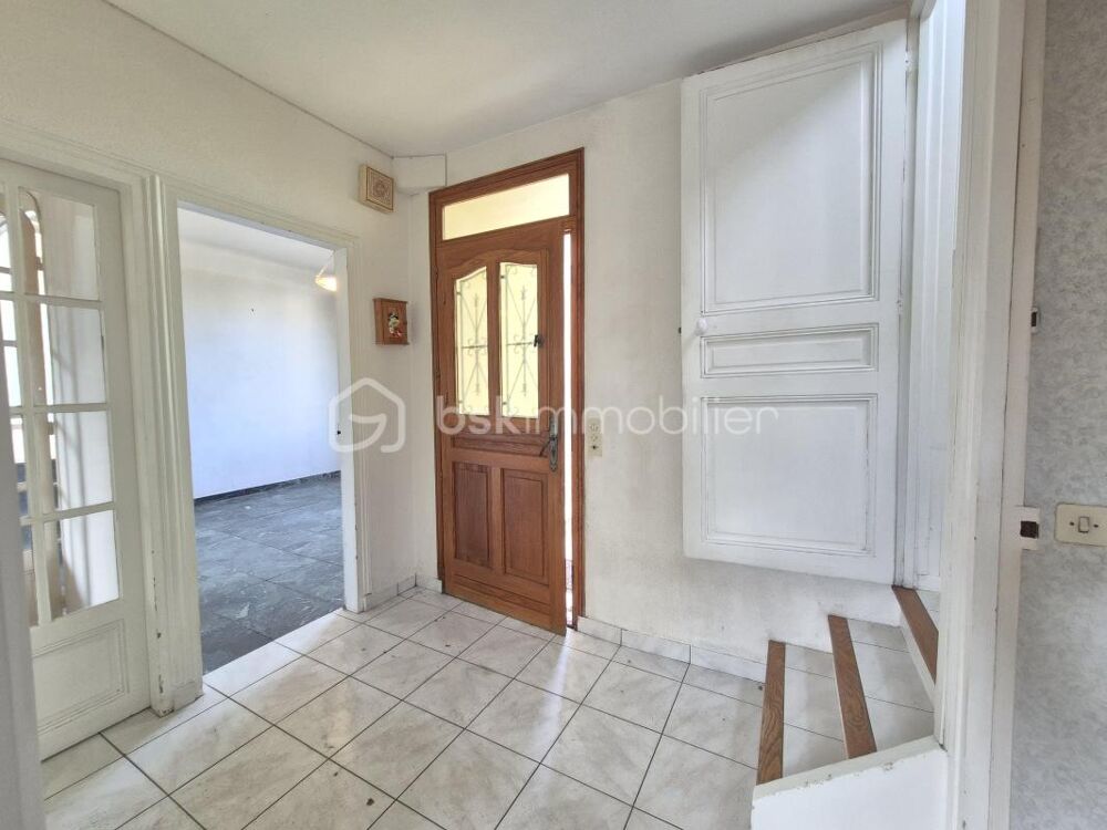 Vente Maison MONTGERON – Maison de caractère en meulière de 140 m² avec jardin, piscine et grand garage !! Montgeron