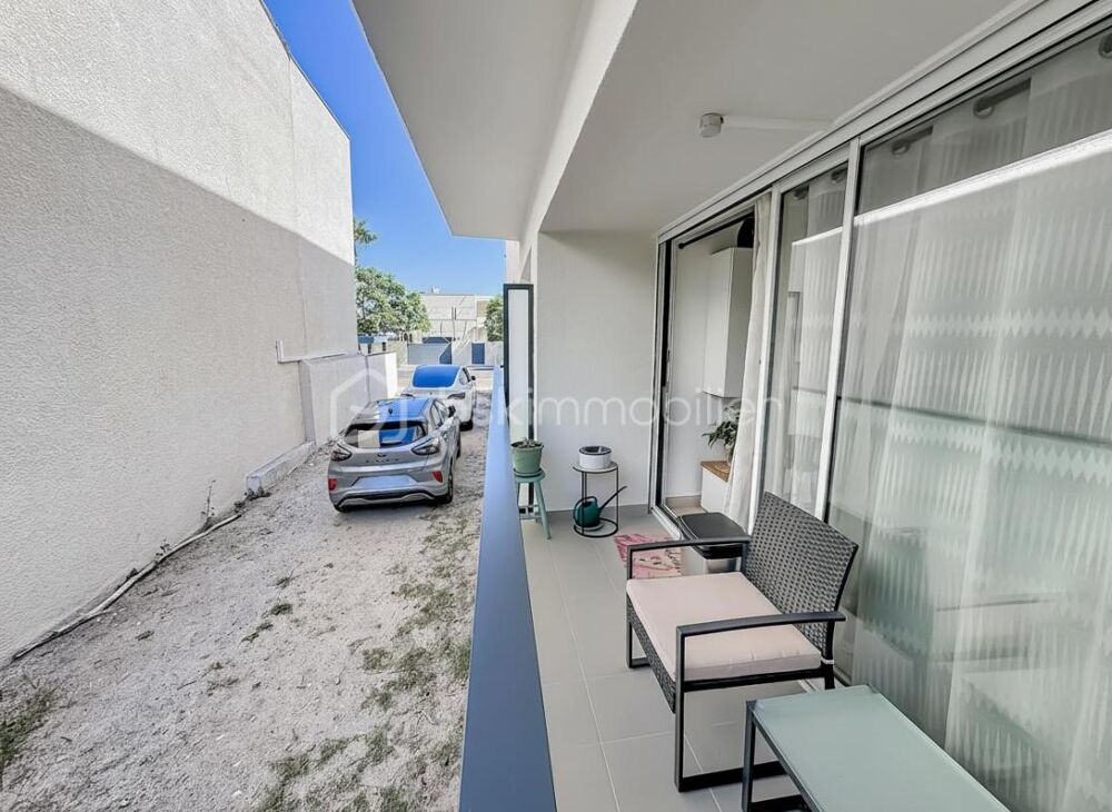 Vente Appartement EXCLUSIVITÉ *** Appartement T3 de 66m2 rénové avec terrasse et parking à PALAVAS *** Palavas les flots