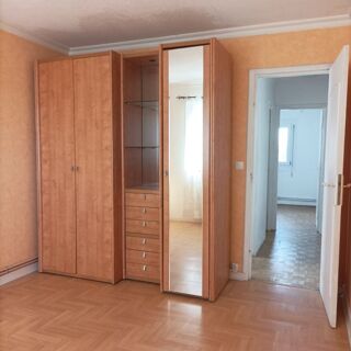  Appartement à louer 4 pièces 78 m²