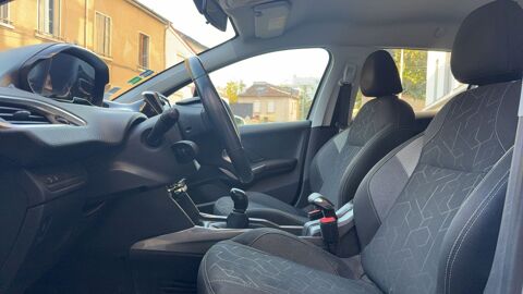 2008 1.2 PureTech 82 Active 2017 occasion 69008 Lyon