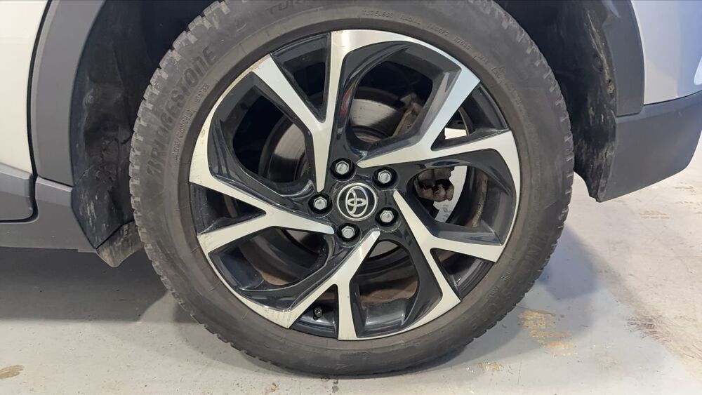 C-HR 1.8 VVT-i 122 Hybrid CVT Distinctive - Automatique Entretien 2019 occasion 54000 Nancy