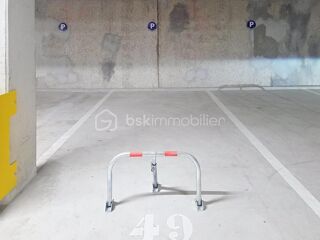  Parking / Garage � vendre 12 m�