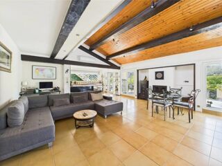  Propriété/château à vendre 12 pièces 288 m²