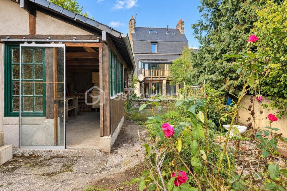 Vente Propriété/Château Maison de caractère avec vue sur le château, 729 m² de terrain Fougeres