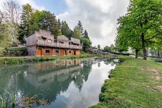  Propri�t�/ch�teau � vendre 15 + pi�ces 4000 m�