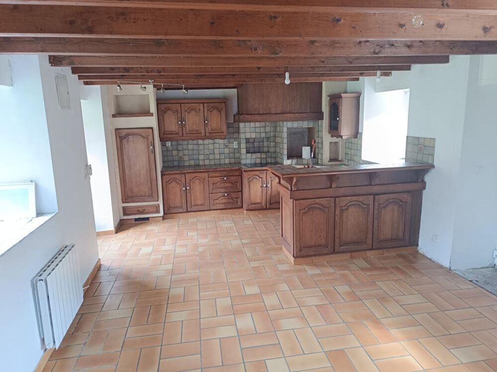 Vente Maison 29690 Berrien longère 3 chambres terrain de 1600 m² Garage Berrien