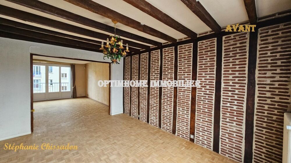A 2 PAS DU CENTRE VILLE JOLI APPARTEMENT TRAVERSANT DE TYPE 4 LUMINEUX ET AVEC BEAU POTENTIEL