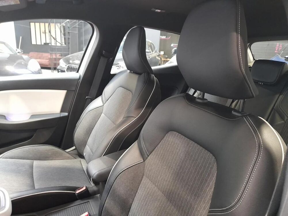 Clio Intens 2022 occasion 35520 La Chapelle Des Fougeretz
