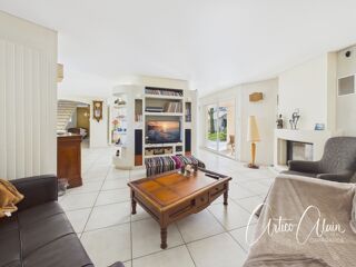  Maison à vendre 7 pièces 230 m²