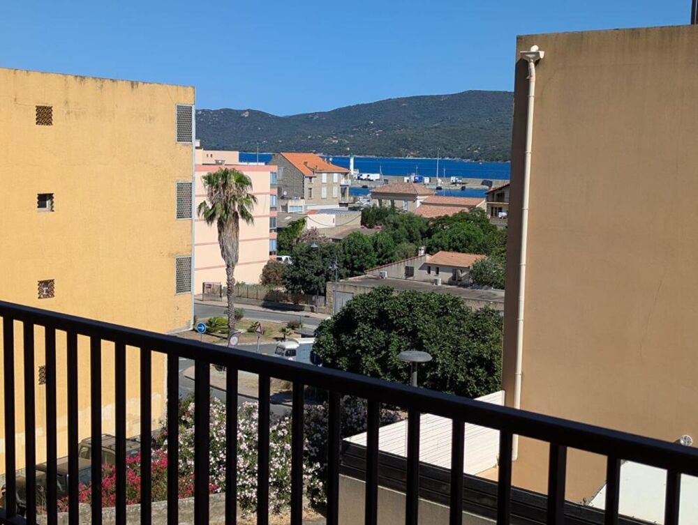 Vente Appartement Propriano centre, Appartement  4 pièce(s) 105.58 m2 balcon 30 m2, parking, petite vue mer Propriano