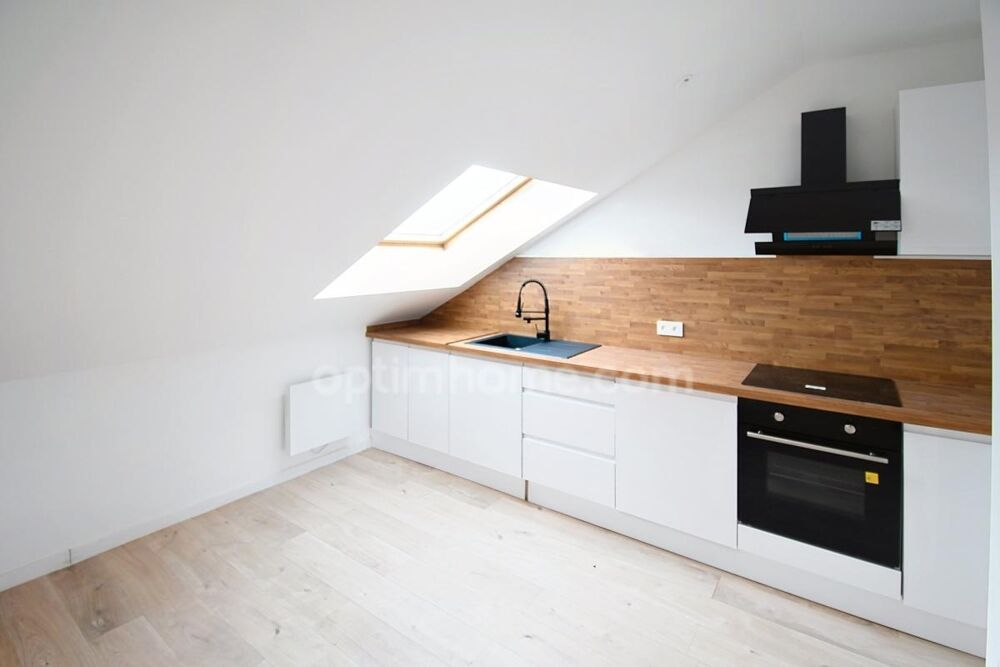 Vente Appartement APPARTEMENT AU DEUXIEME ET DERNIER ETAGE - 2 CHAMBRES - PLACE PARKING - CAVE - REFAIT A NEUF Lexy