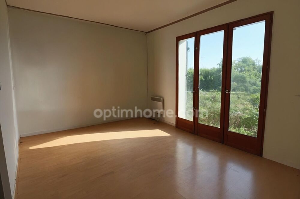 Studio avec jardin privatif et parking (77230  Moussy-le-Vieux)