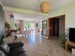 Maison à vendre 8 pièces 166 m²