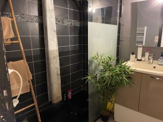  Immeuble à vendre 2 pièces 138 m²