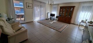  Appartement à louer 3 pièces 72 m²