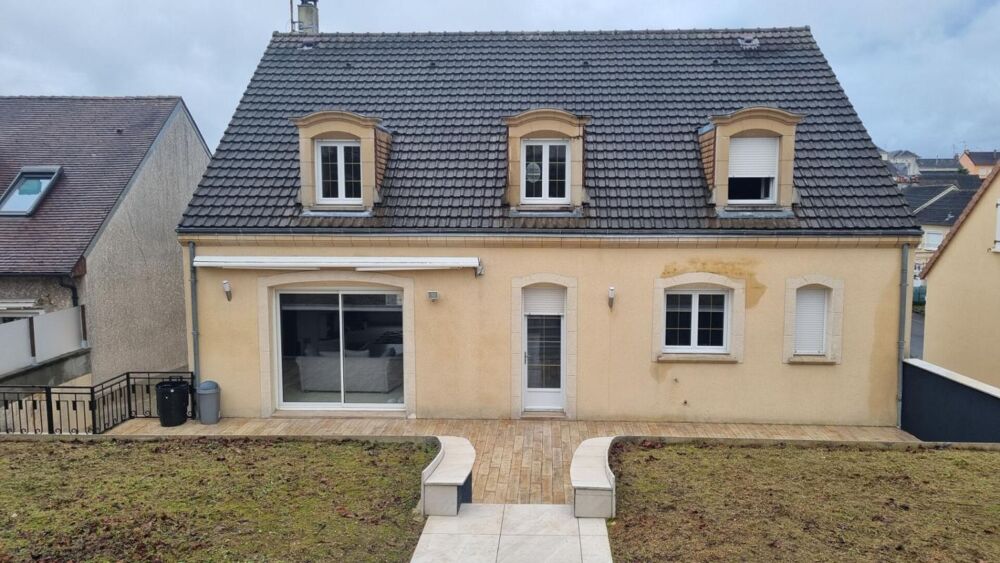 Maison 8 pièces 224 m² · à Le Mans · 224 m² · 349 000 €