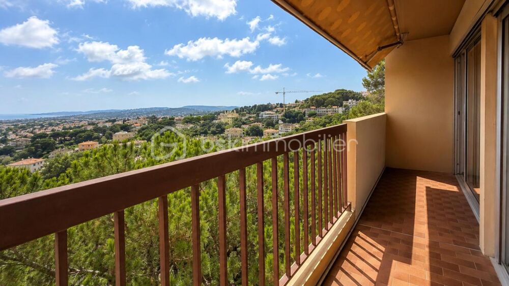 CAGNES-SUR-MER  2 PIÈCES TRAVERSANT AVEC VUE MER PANORAMIQUE, PISCINE, PARKING ET CAVE