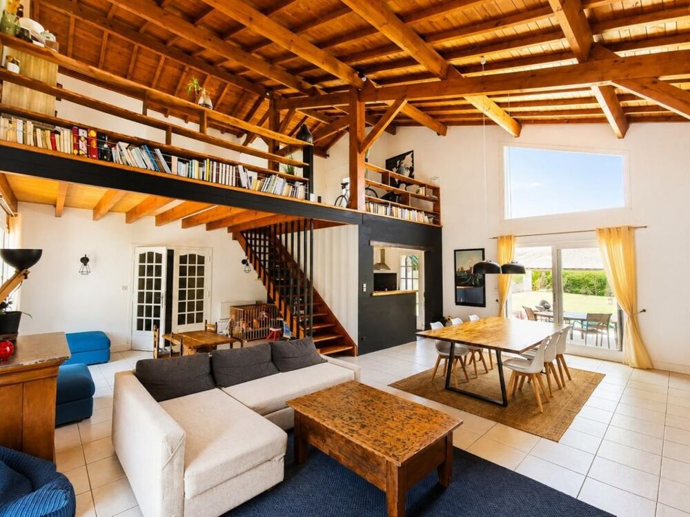 Vente Maison Belle maison de type Landaise - 169m2 - Piscine - Jardin Saint andre de cubzac