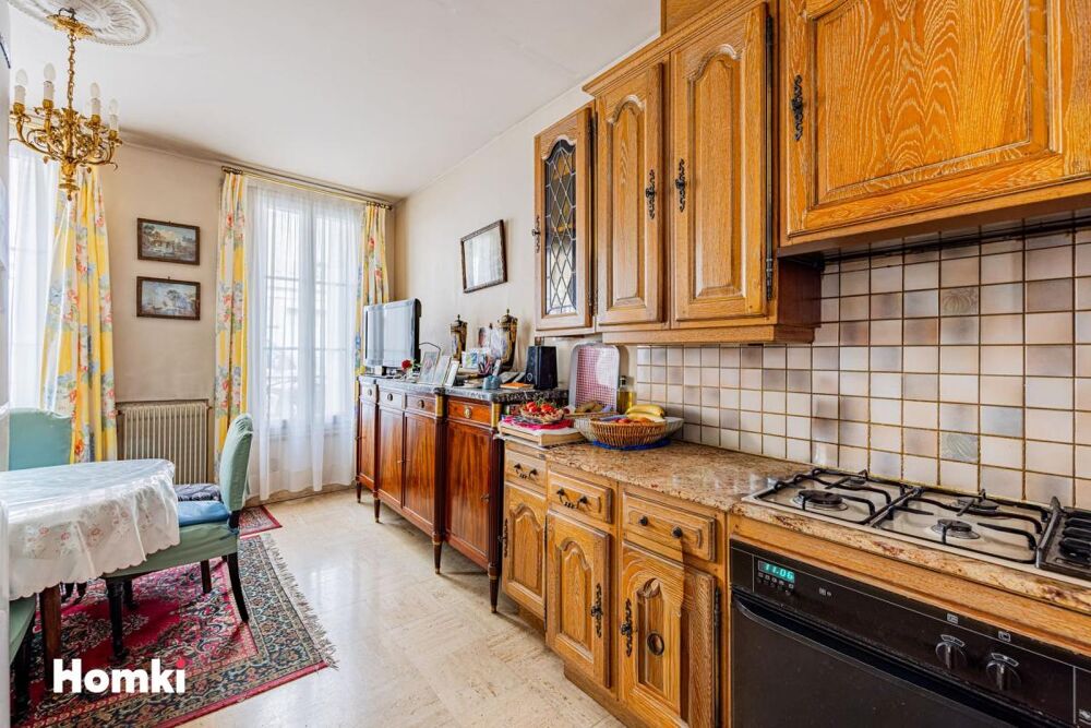 Vente Maison MAISON T6 FAMILIALE DE 210 M² AVEC COUR, GARAGE ET 120 M² DE SOUS-SOL AMÉNAGÉ - SAINT OUEN Saint ouen sur seine