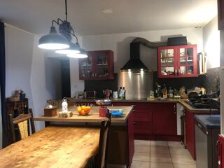  Propri�t�/ch�teau � vendre 8 pi�ces 180 m� Saint front de pradoux