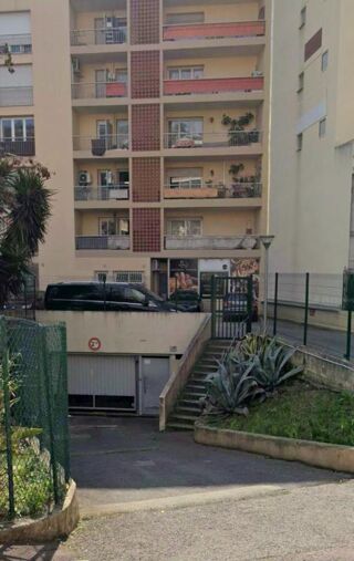  Parking / Garage � vendre 14 m�