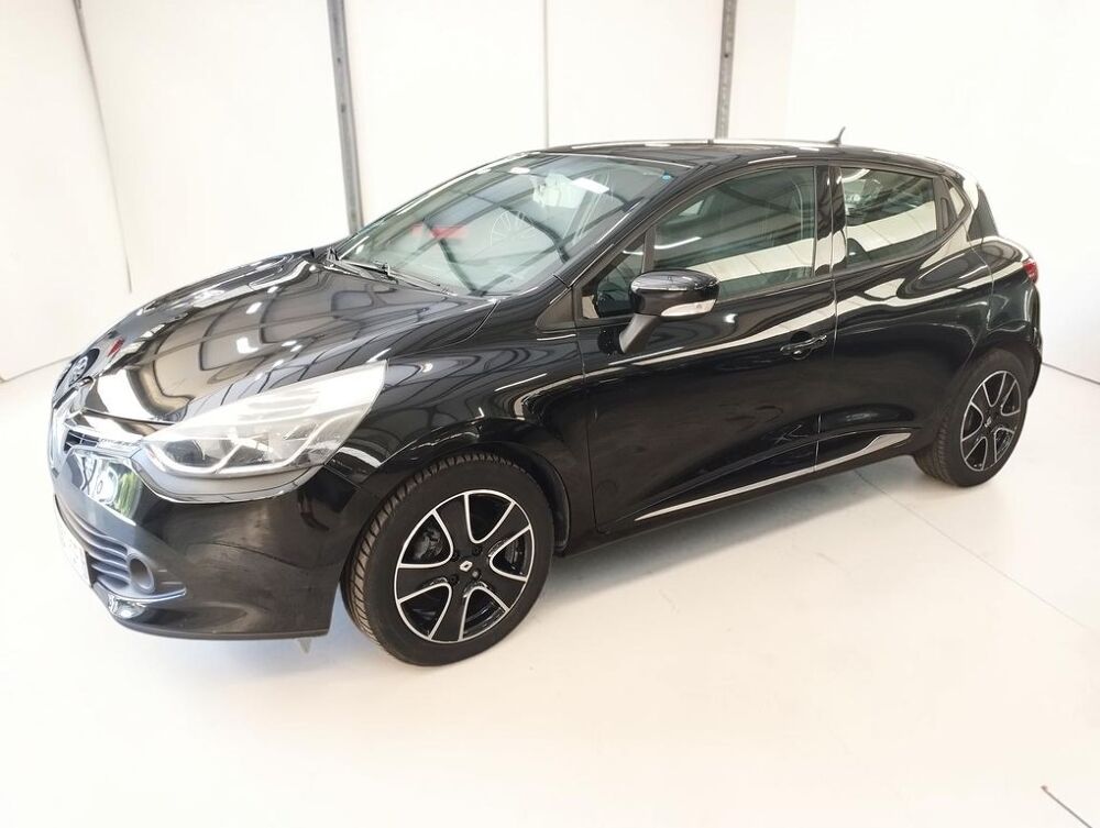 Clio IV 0.9 TCE 90 ENERGY 5P 2013 occasion 06640 Saint-Jeannet
