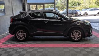 C-HR 122cv Hybrid Dynamic Toyota 2023 occasion 73000 Chambery