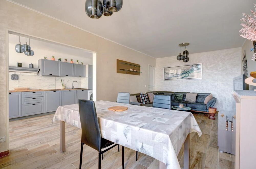 Spacieux T3 de 79 m² en vente à Lyon