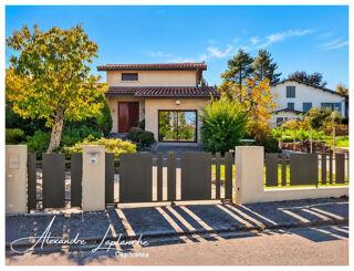Vente Maison Dpt Tarn et Garonne (82), MONTAUBAN (82) – Quartier St Michel – Maison lumineuse de 175 m² avec jardin, véranda et garage Montauban