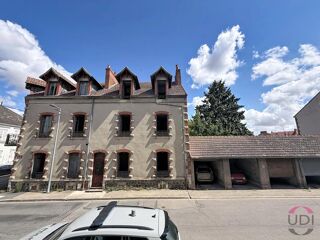  Immeuble à vendre 15 + pièces 300 m²