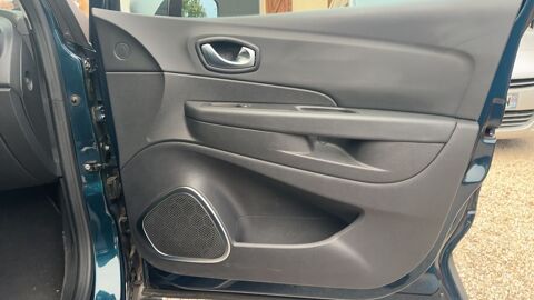 Captur 1.2 TCe 120 Energy Intens 2018 occasion 69200 Venissieux