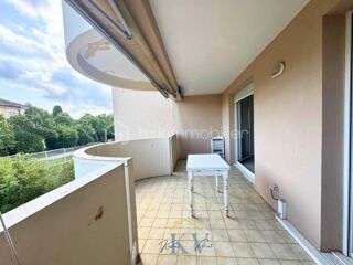  Appartement à louer 3 pièces 69 m²