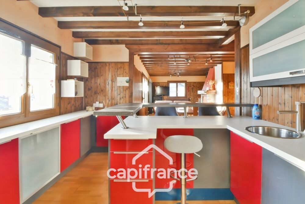 Maison à vendre 9 pièces avec appartement indépendant LES ROUSSES (39)