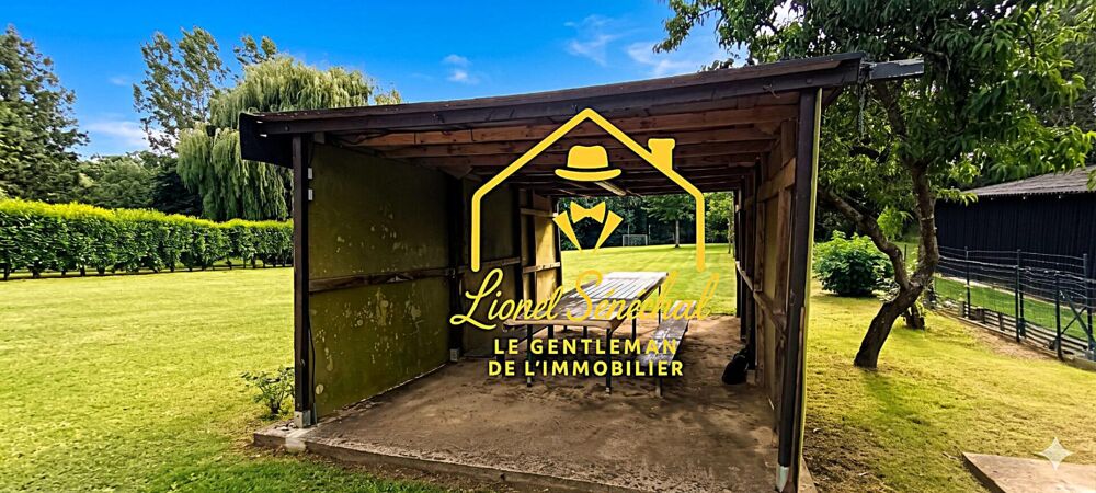 Vente Terrain Terrain de loisirs de plus de 1 200 m2 avec un préau sur une dalle en dur, un abri de jardin et un accès direct à la rivière Neuville sur sarthe