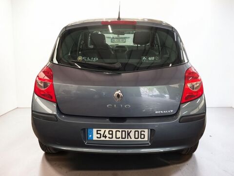 Clio III 1.2 75 AUTHENTIQUE 5P 2007 occasion 06640 Saint-Jeannet