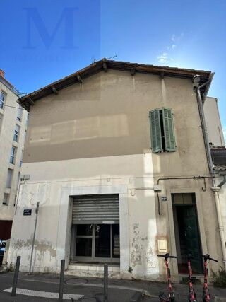  Immeuble à vendre 130 m² Marseille