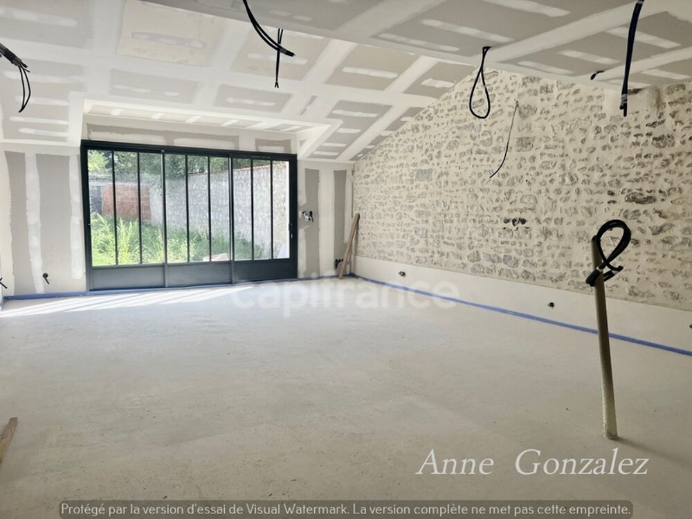 ORLEANS CENTRE, à vendre plateau d'appartement duplex de 122 m2 avec jardin de 97 m2 et place de parking et/ou garage box de 25m