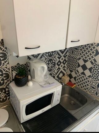  Appartement à louer 1 pièce 18 m²