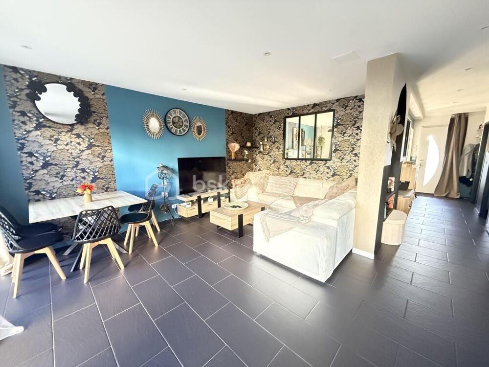 Vente Maison Maison familiale de 136 m² avec jardin, terrasse et garage – Orgères Orgeres