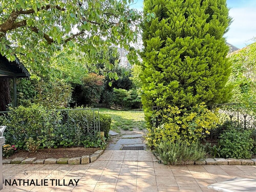 ORLEANS centre, maison bourgeoise a vendre, avec jardin et ascenseur, rare