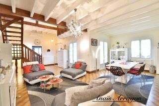  Maison � vendre 7 pi�ces 310 m�