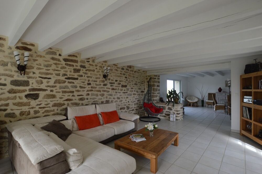 Vente Propriété/Château Domaine confidentiel avec piscine, maison d'amis et dépendances à SAINT BARTHELEMY (56) Saint barthelemy
