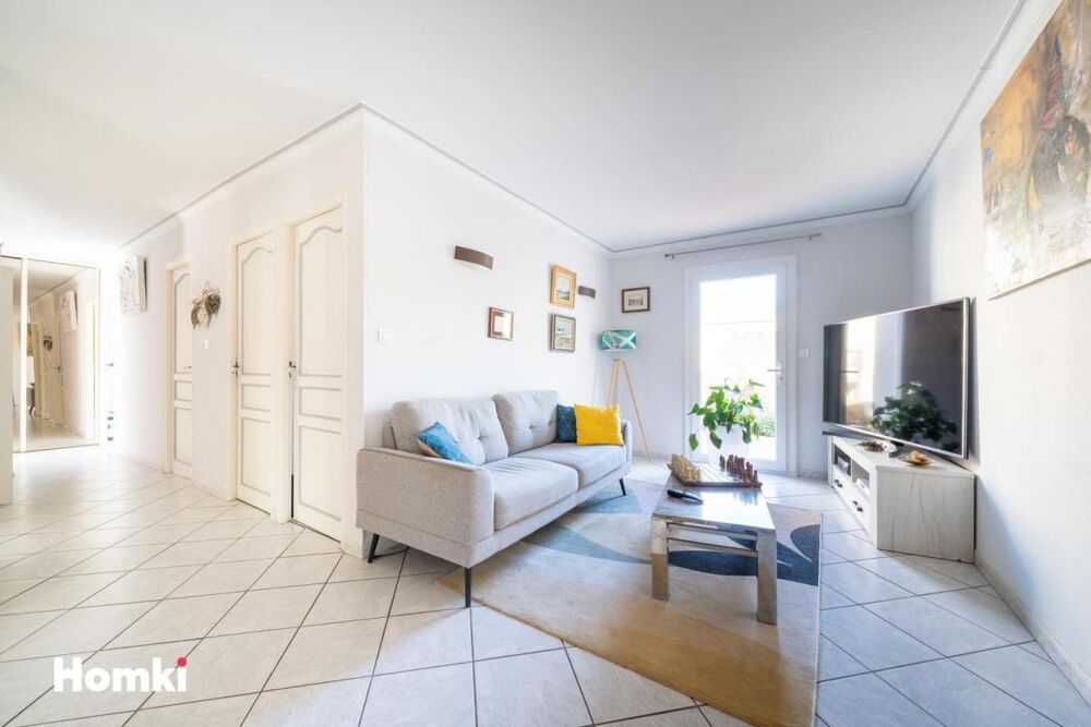 Vente Villa DPE C Villa 7 pièces de 155m² avec piscine sur Sarrians Sarrians