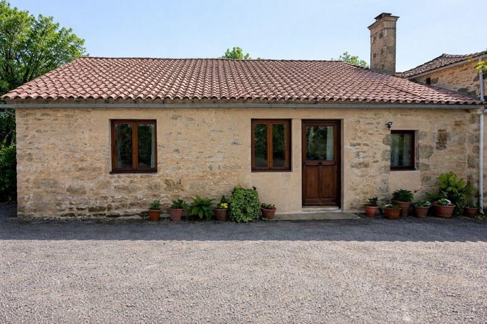 Vente Maison Projet de gîtes clé en main – 2 logements sous un même toit – cadre naturel exceptionnel Saint hilaire des loges