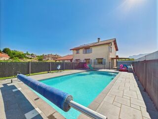  Maison  vendre 6 pices 190 m