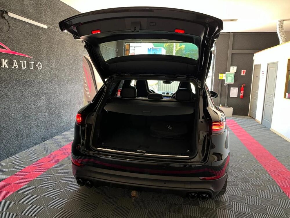 Cayenne E-Hybrid 3.0 V6 462 ch Tiptronic 2019 occasion 34500 B&eacute;ziers