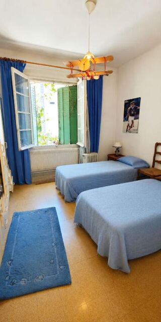 Maison à vendre 10 pièces 196 m²